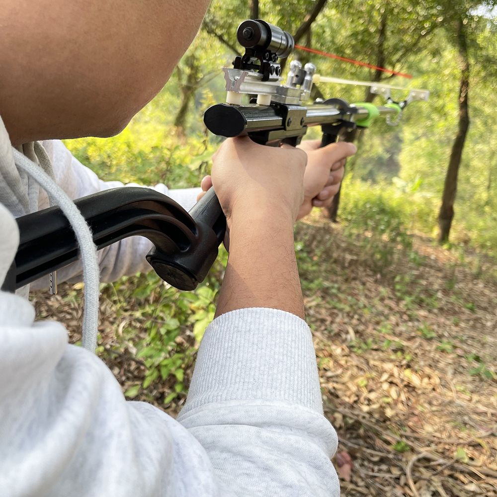 Outdoor Hunting Guide - Laser guided precision slingshot, heavy duty